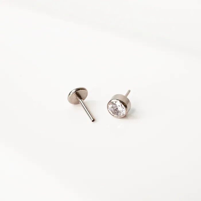 Earrings Grayling Crystal Round Bezel Set Titanium Flat Back Sleeper Earrings