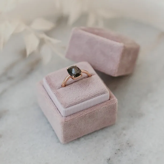 The Aurora 14k Rose Size 7 Stone PS88 Cinque Ring Box Custom Engraving 0 VENVS Rings The Aurora 14k Rose Size 7 Stone PS88 Cinque Ring Box Custom Engraving 0 VENVS Rings