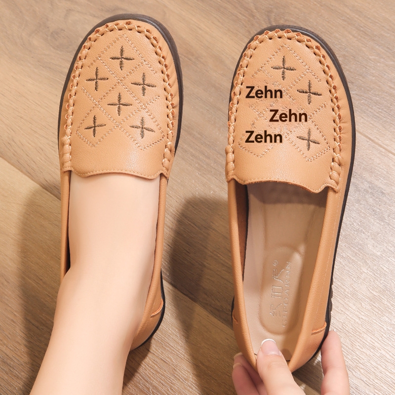 Damen Slipper & Schnürschuhe | Mokassin-Slipper Aus Luftig Perforiertem Rind-Nappaleder EN Schuhe Damen